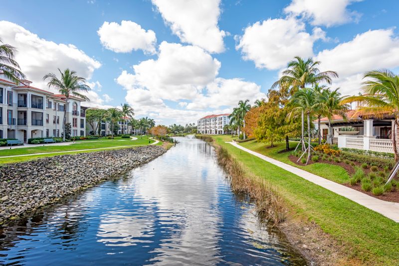 9. It’s Exceptionally Bike-Friendly