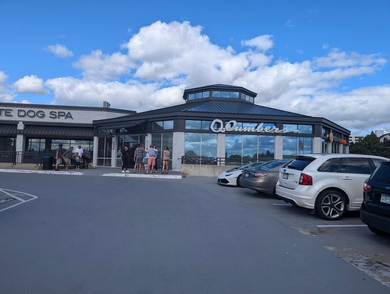 Q. Cumbers — Edina, MN