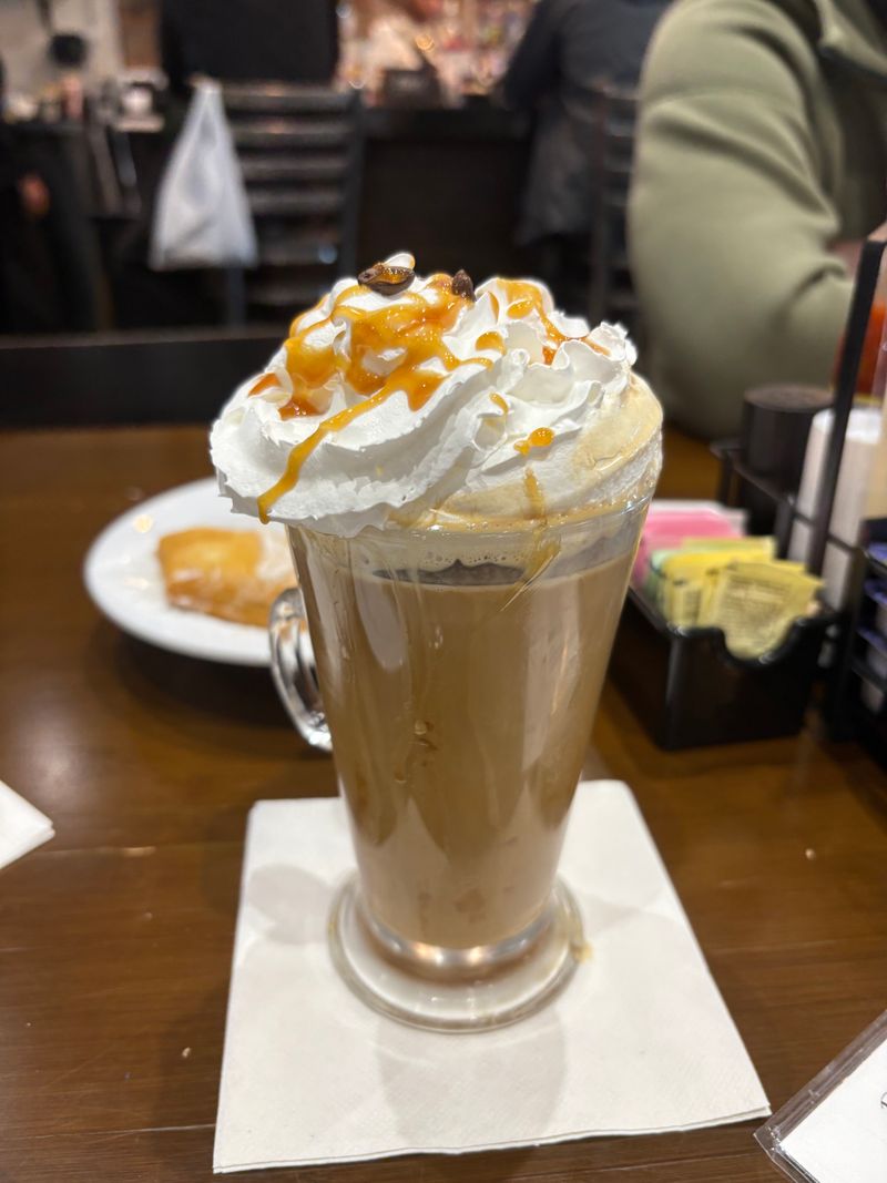 Great For Families or Brunch Groups