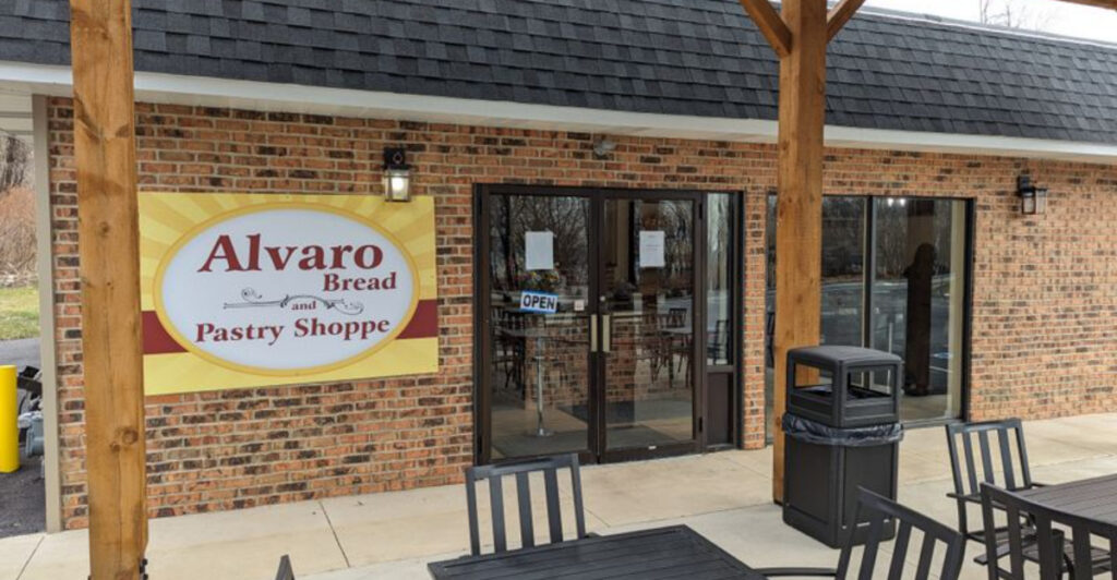 A Pennsylvania Bakery Where Mouthwatering Italian Pastries Fly Off the Shelves