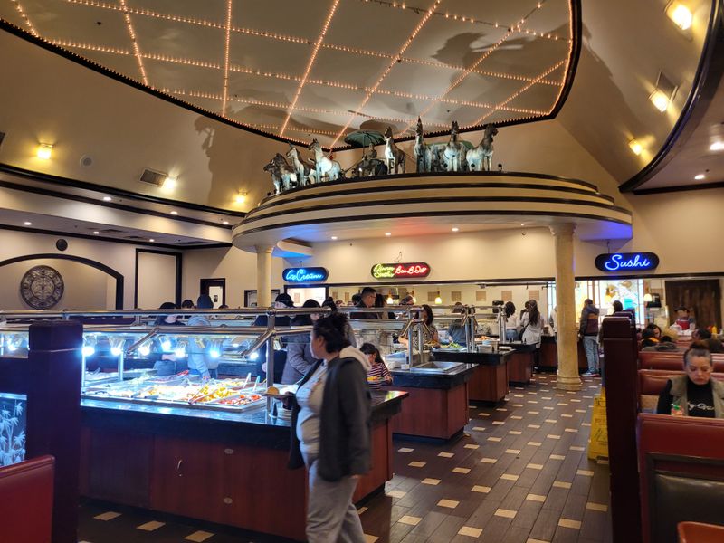 Main Chinese Buffet — Albuquerque, NM