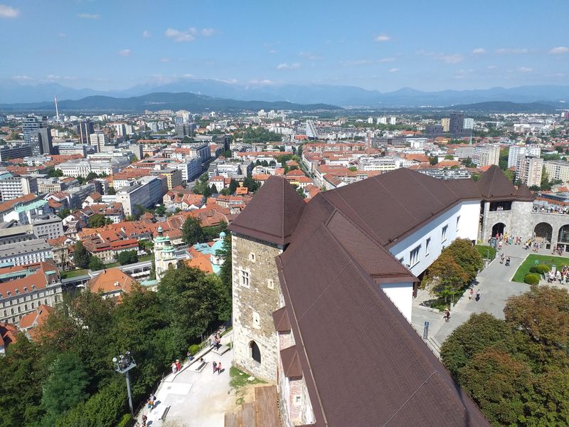 Ljubljana, Slovenia — Fairytale River & Castle Views