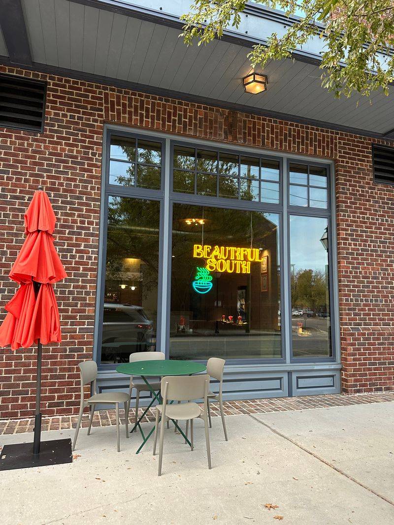 Beautiful South – Charleston