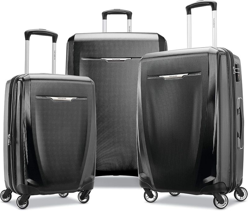 Samsonite – Winfield 3 DLX Hardside Expandable Luggage