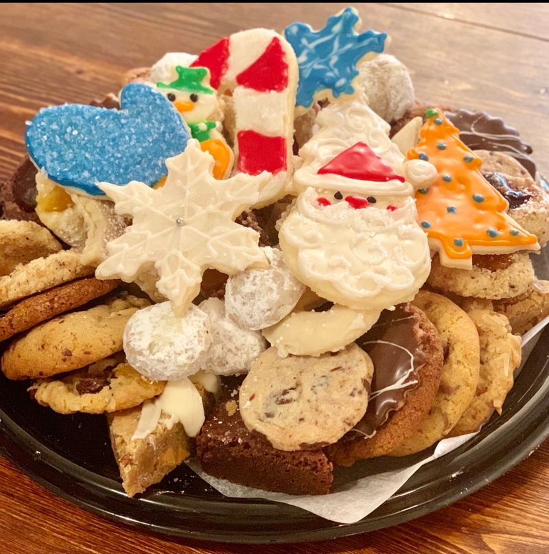 Sugar Me Desserterie - Chagrin Falls