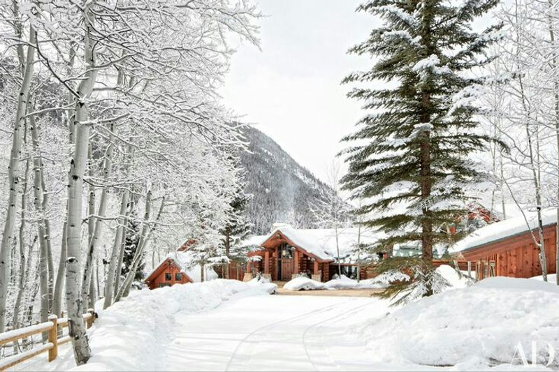 Ski Towns in the Rockies