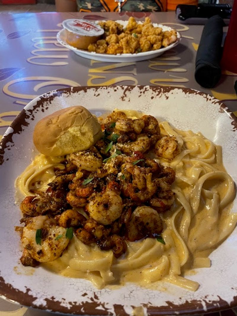 Seafood Alfredo Pasta