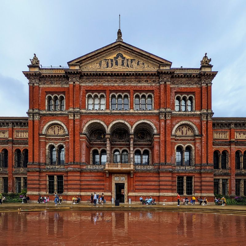 Victoria and Albert Museum — London, UK