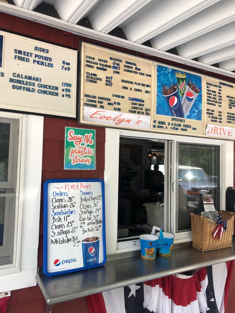 Evelyn's Drive-In (Tiverton)