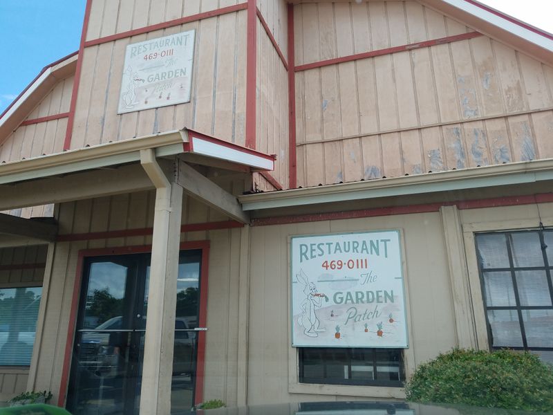 Donna Jean's Country Buffet – Forest, Mississippi