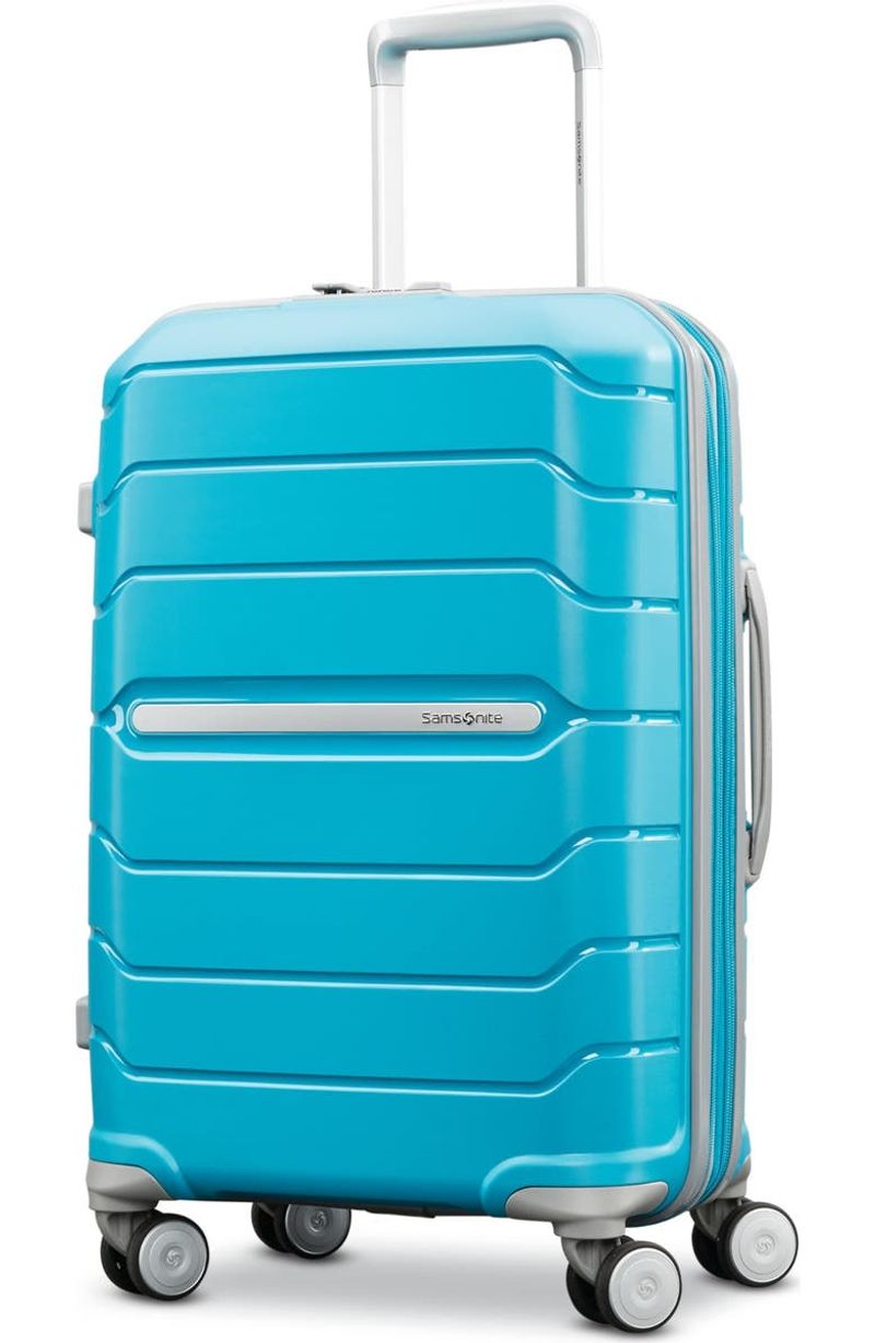 Samsonite Freeform Carry-On Spinner