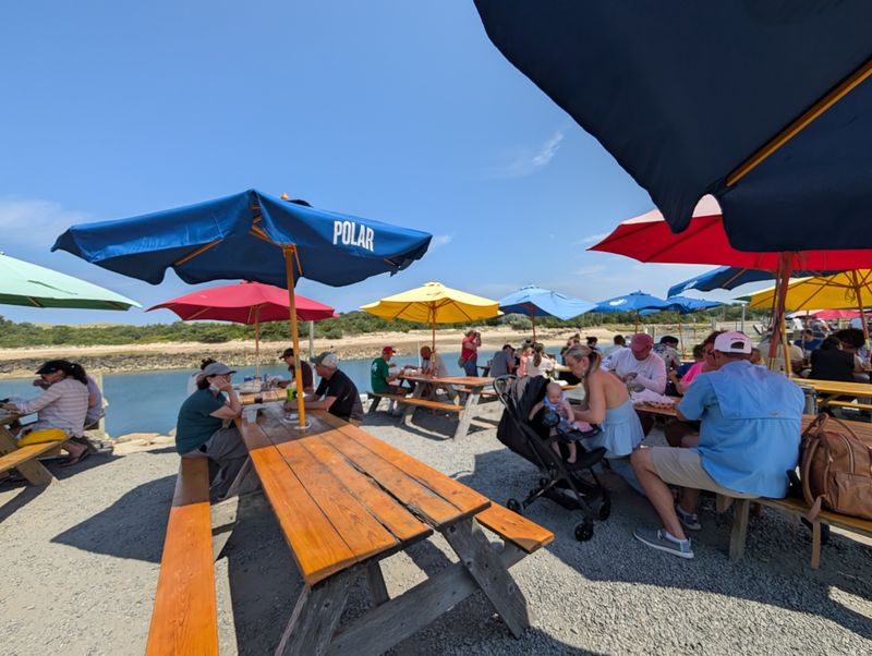 Sesuit Harbor Café – Dennis