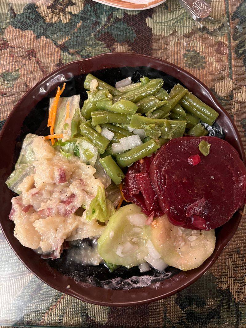 Red Cabbage and Potato Dumplings