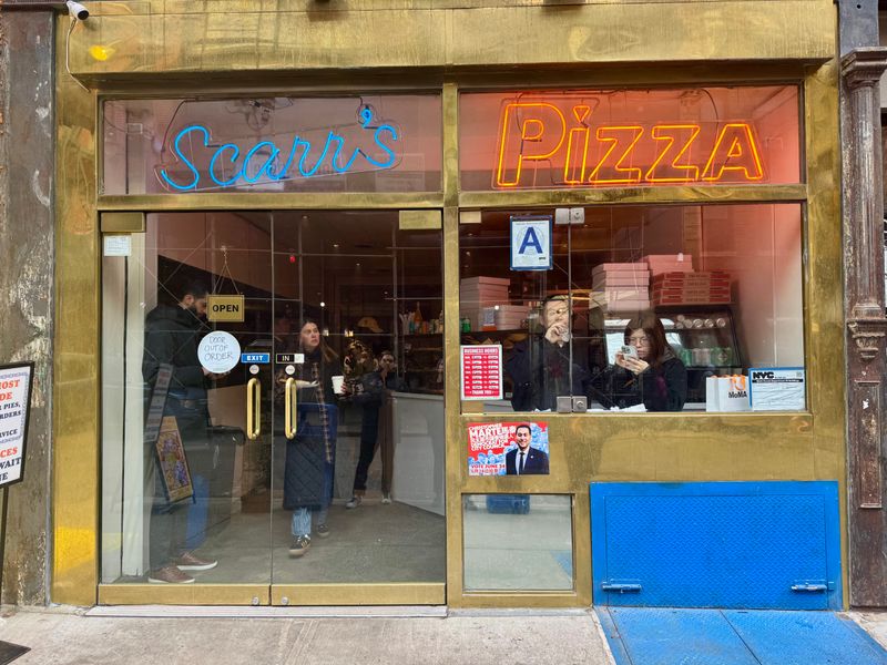 Scarr’s Pizza – Manhattan, NY