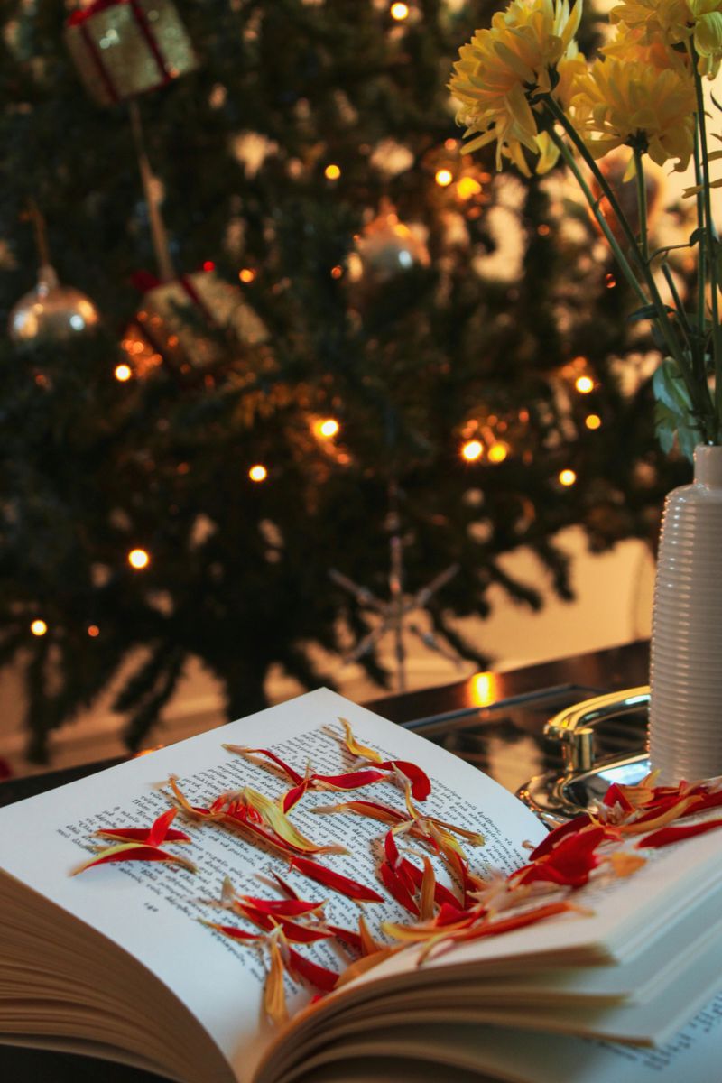 Telling Ghost Stories at Christmas