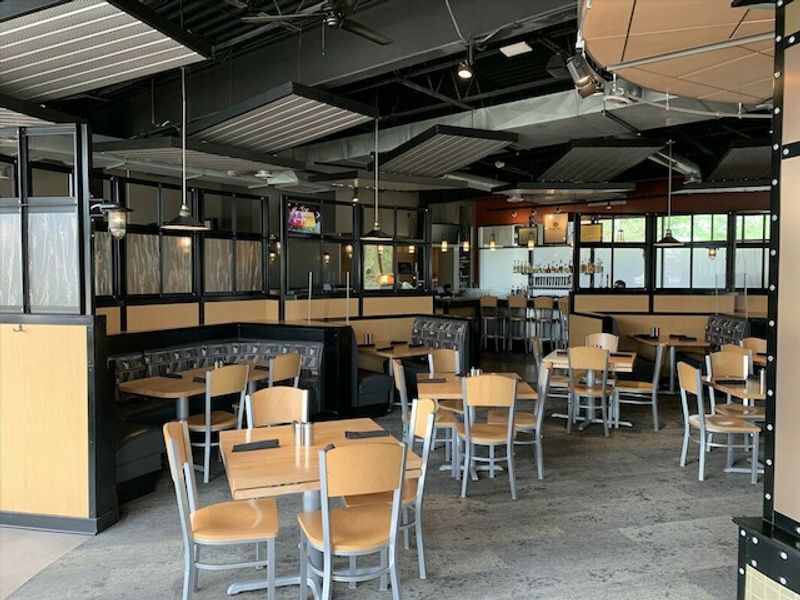 DESTIHL Restaurant & Brew Works (Normal)