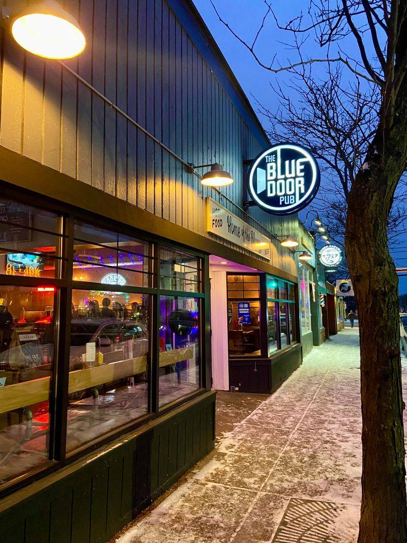 Blue Door Pub (University) - Minneapolis