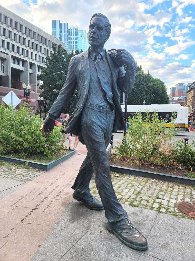 Walk (part of) The Freedom Trail