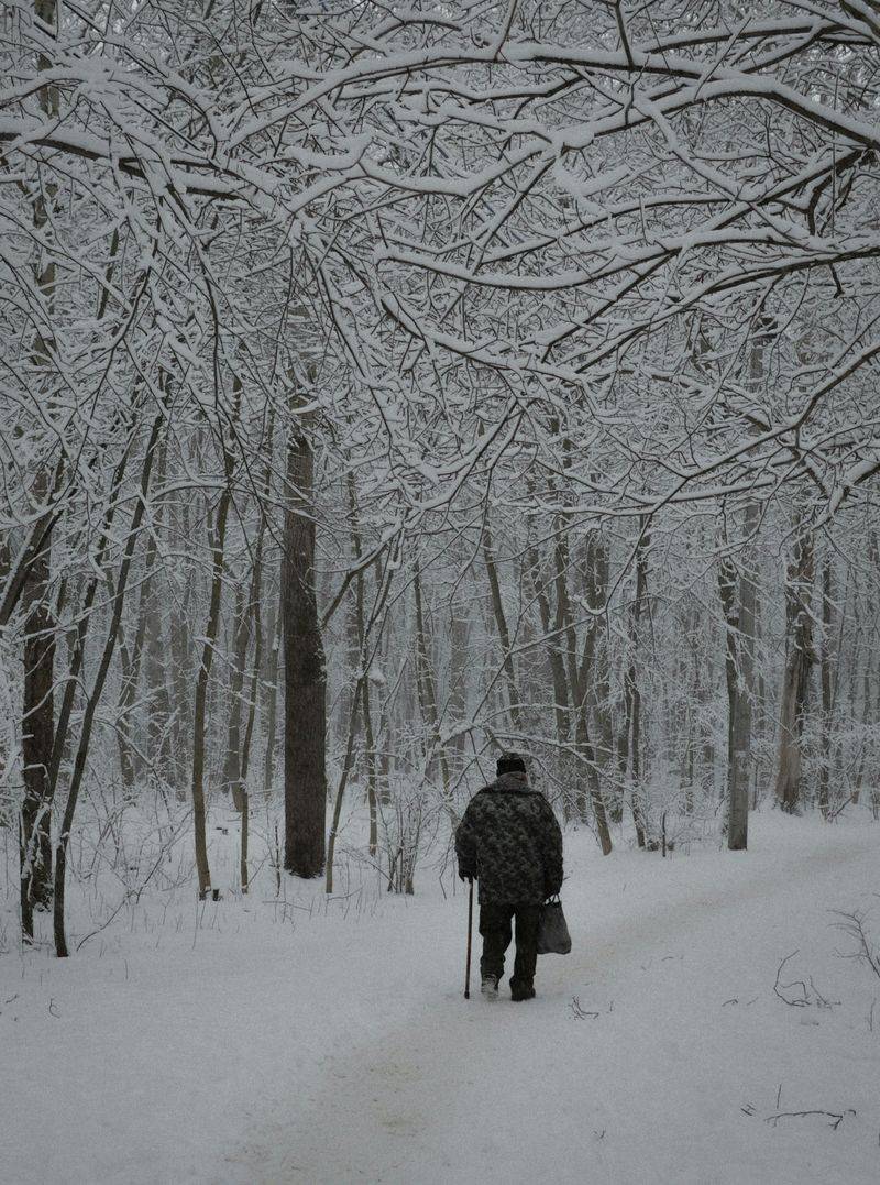 Cold and Lingering Snow Through the Week