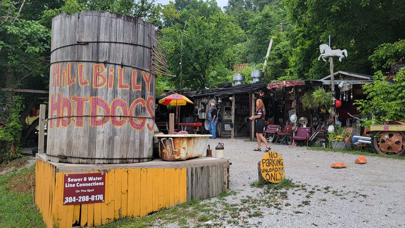 Crowd Vibes and 4.7 Star Reputation