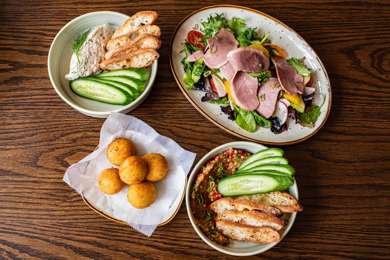 Flatbread Crowd Pleaser