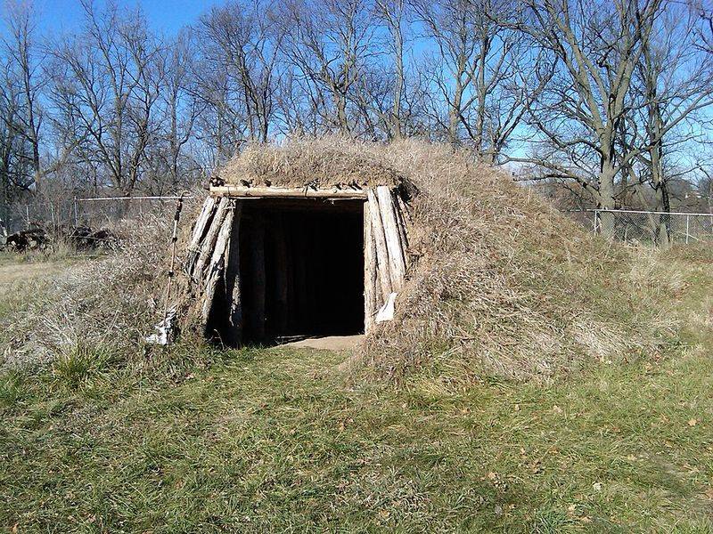 Earth Lodges and Thermal Insulation (Plains Tribes)