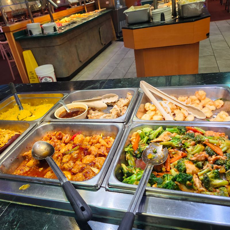 Mandarin House Chinese Buffet — Metairie, LA