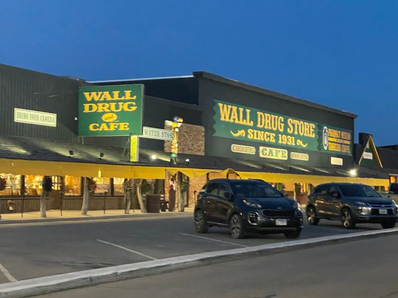 Wall Drug Store Café – Wall
