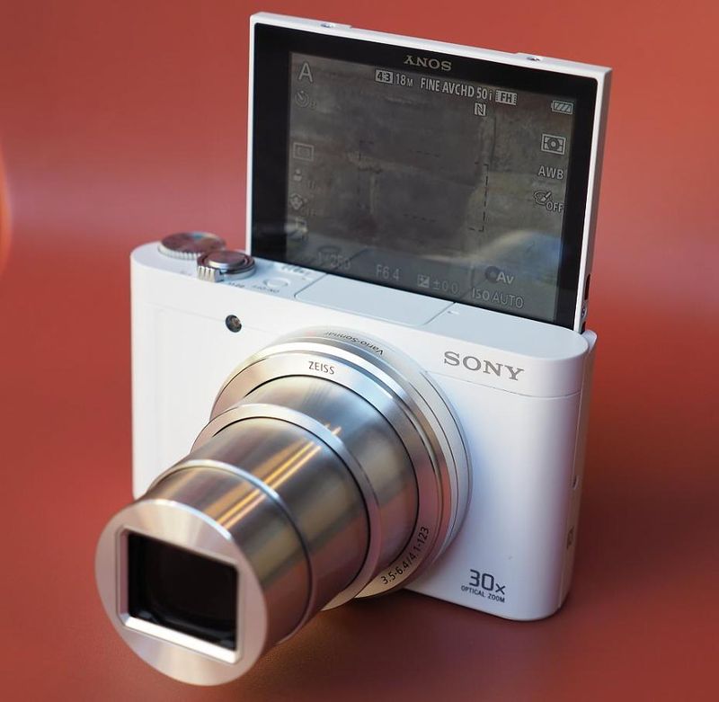 Sony Cyber-shot DSC-WX500