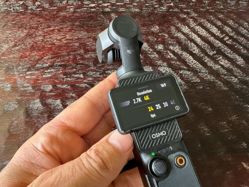 DJI Osmo Pocket 3