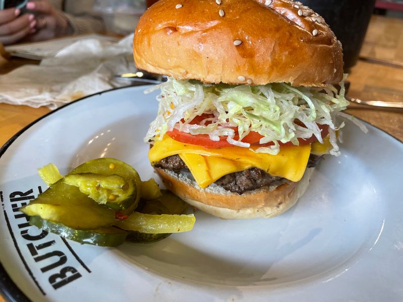 Cochon Burger Comfort