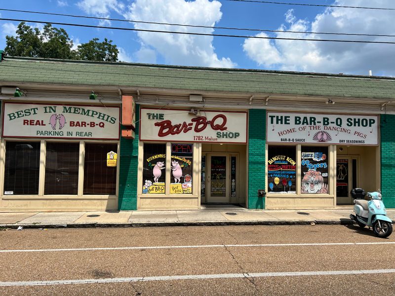 The Bar-B-Q Shop (Midtown)