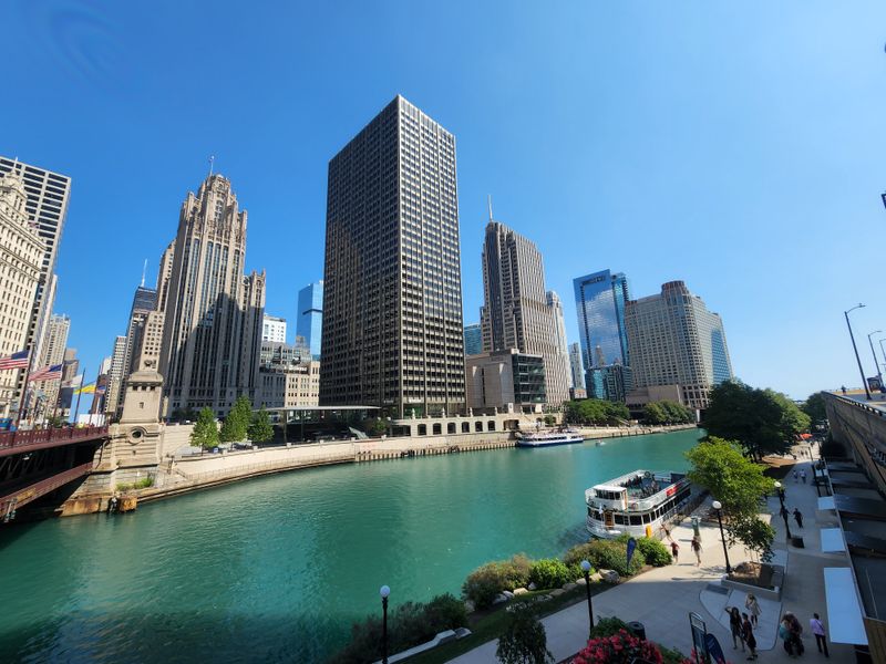 Record Hotel Revenue