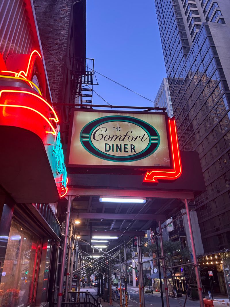 Grilled Cheese And Tomato Soup, A Simple Reunion