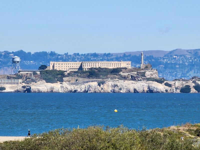 What to Wear and Pack for the Bay Microclimate