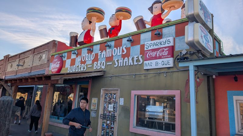 Sparky's Burgers & BBQ (Hatch): 