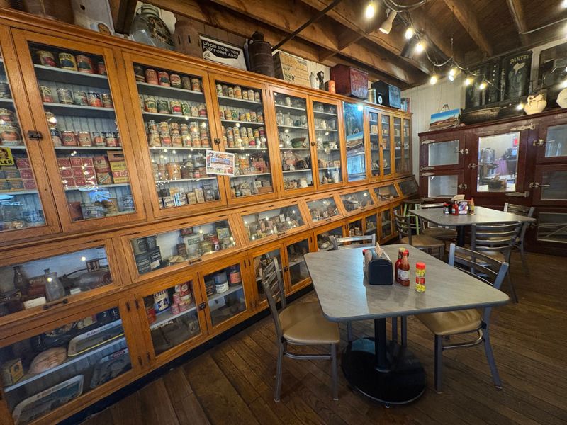 Brooks Shaw’s Sunday Brunch Buffet — Jackson, TN