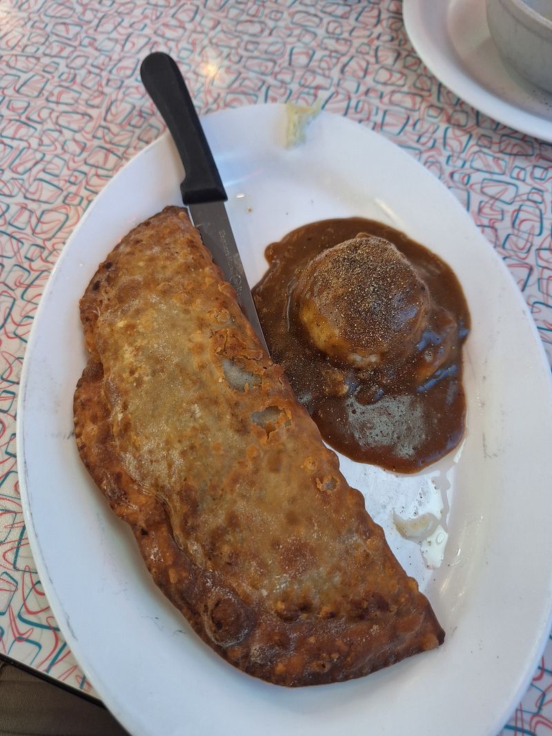 Hot Turkey Sandwich With Gravy