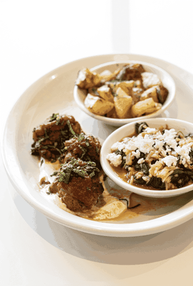 Spanakopita That Flakes Just Right