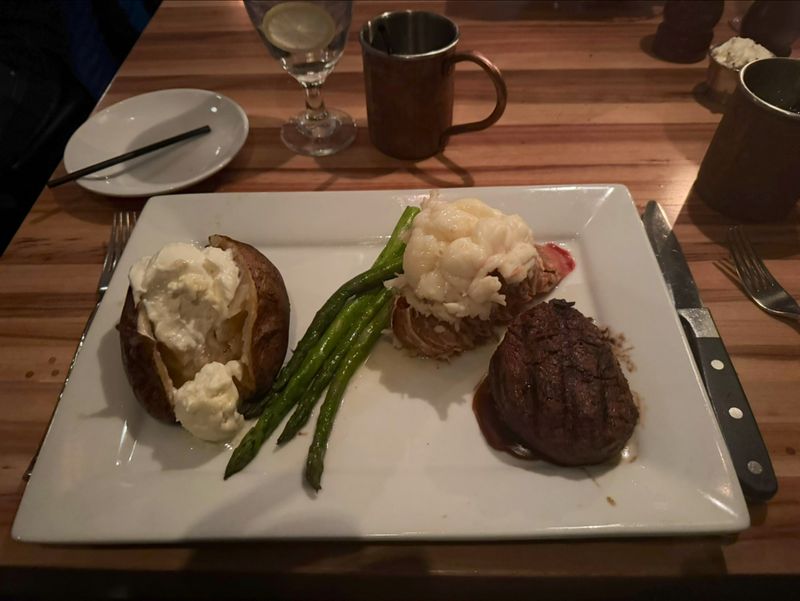 Lobster Tail Sidekick