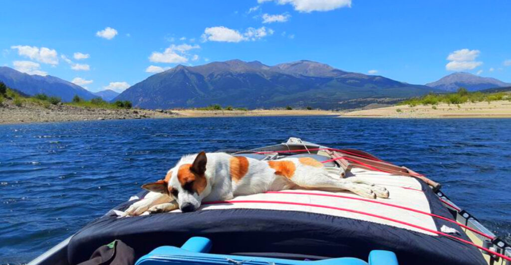 Colorado’s Alpine Lake Town That Locals Are Trying to Keep Quiet