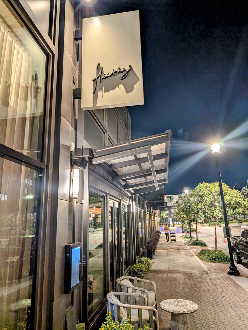 Fleeting (Eastern Wharf) - Riverfront Date-Night Favorite