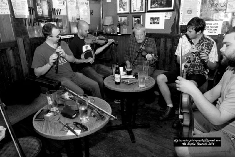 Dublin, Ireland — Pubs, Music and Friendly Locals