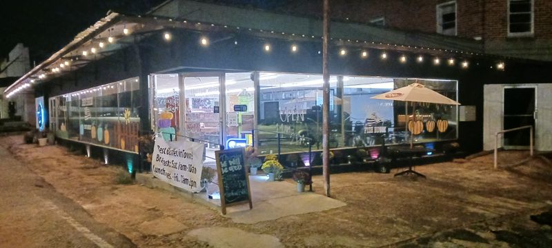 Union Station Fish House (Buffet Nights) – Union, Mississippi