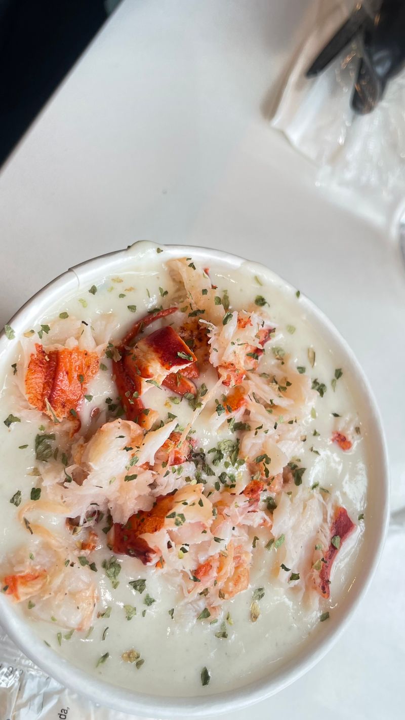 Creamy Lobster Bisque To Warm Your Day