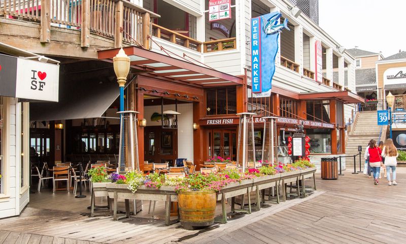Pier Market Seafood Restaurant