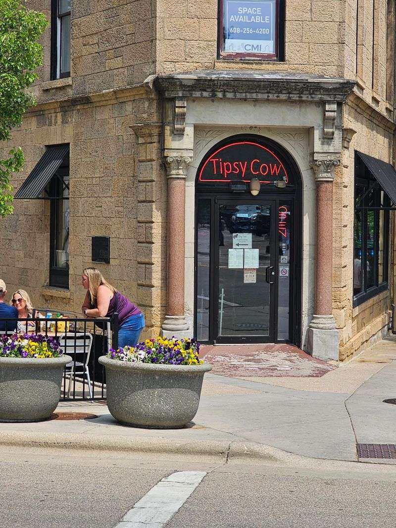 Tipsy Cow – Madison