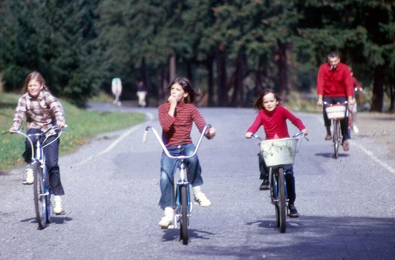 Riding Bikes Independently