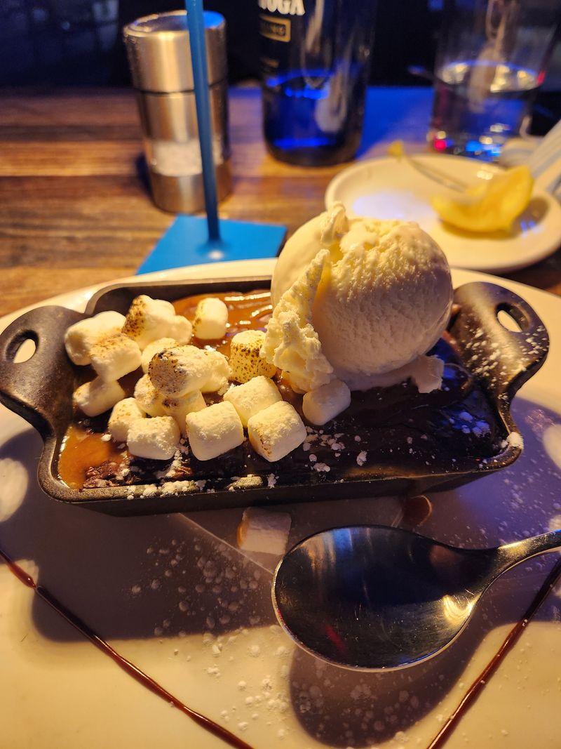 Cheesecake Brûlée and Sweet Endings