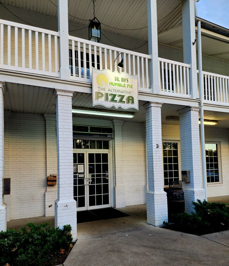 Dr. Ho's Humble Pie – North Garden